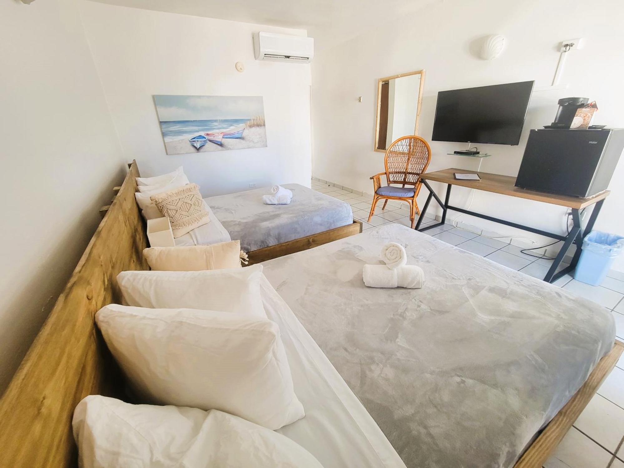 Nautilus By La Jamaca Hotels-Downtown La Parguera لاخاس المظهر الخارجي الصورة